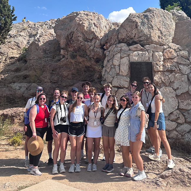 Footsteps of Faith

Spiritual Journey for High School Seniors

Learn More
